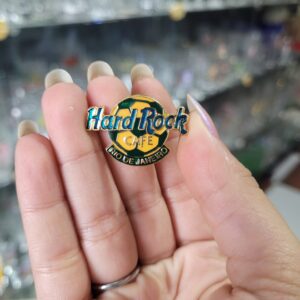 Pin Hard Rock Café Rio de Janeiro Bola de Futebol