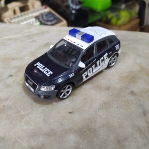 Miniatura Audi Q5 polícia de Londres