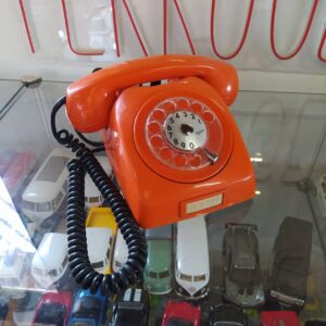 Telefone tartaruga laranja