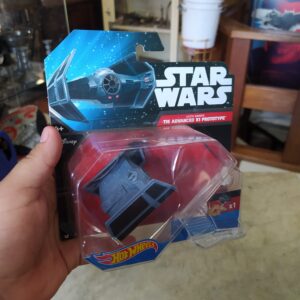 Nave Hotwheels Star Wars Darth vader’s tie advanced x1 prototype