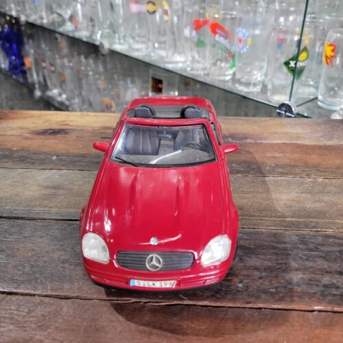 Miniatura Mercedez Benz SKL 230 1/18 - Imagem 2