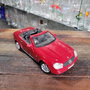 Miniatura Mercedez Benz SKL 230 1/18