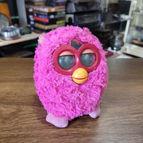 Antigo Boneco Furby Rosa
