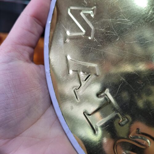 Placa de Metal em Relevo Mustang - Imagem 4