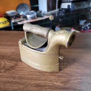 Mini Ferro de passar a carvão