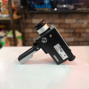 Filmadora Yashica Super-40 com estojo