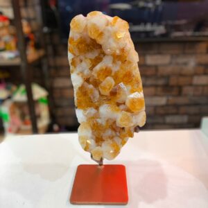 Drusa de Citrino com suporte de metal