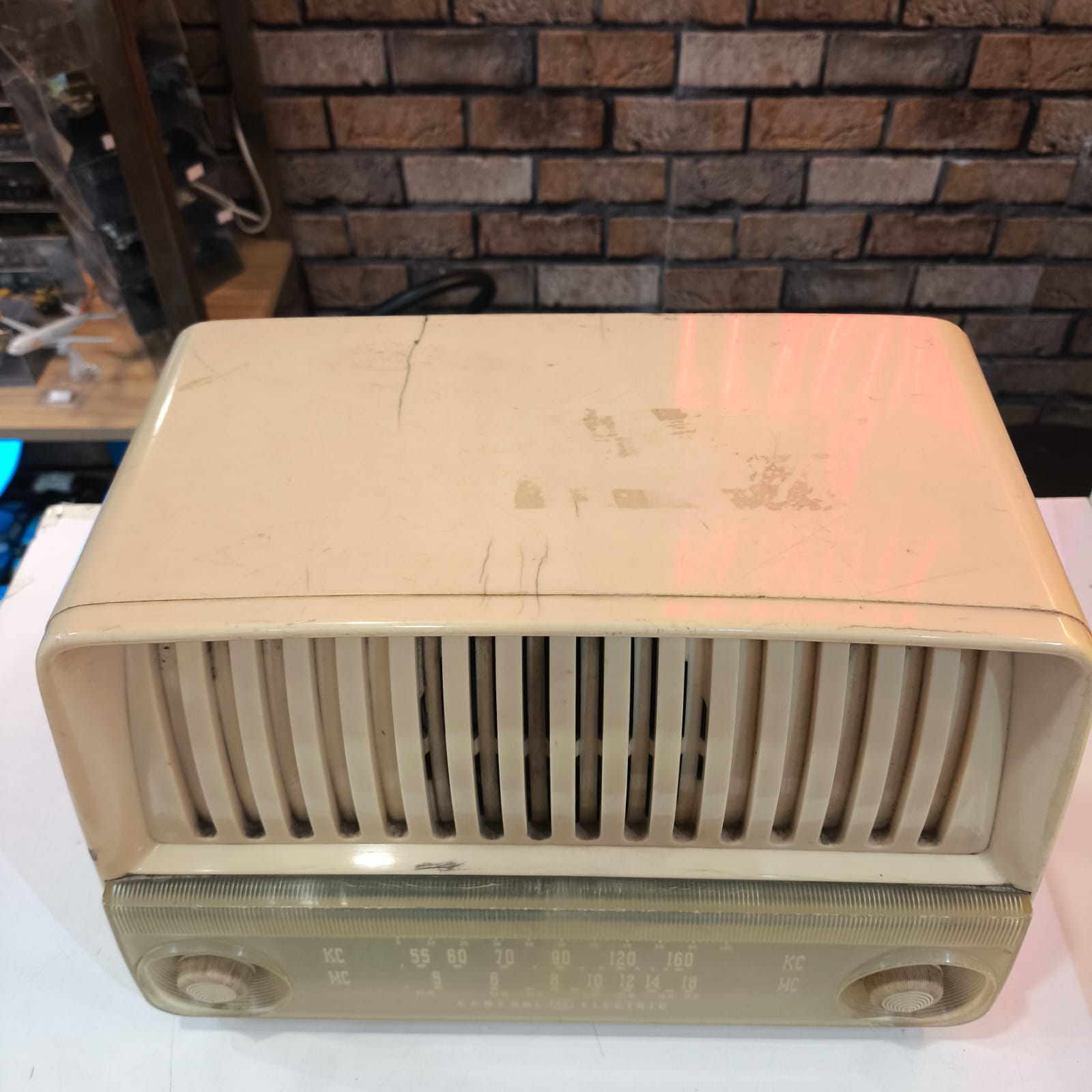 Antigo Rádio Valvulado General Electric - Imagem 8