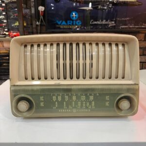 Antigo Rádio Valvulado General Electric