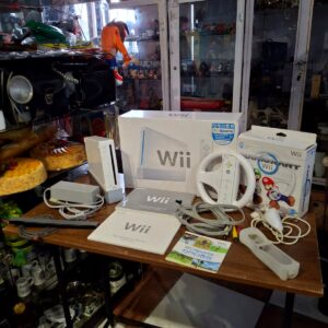 Nintendo Wii com Caixa Volante e Mario Kart